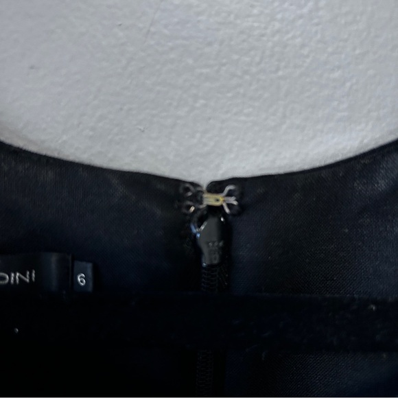 Adrienne Vilttadini Women's Size 6 Midi Dress Wool Blend LBD Lightweight - Picture 8 of 16